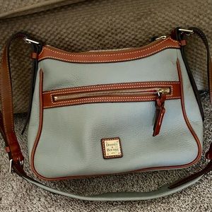 Dooney & Bourke purse